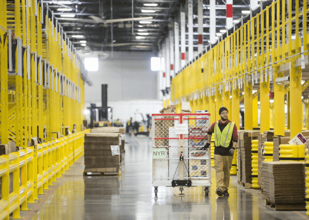 How To Win Customer Loyalty With Order Fulfillment